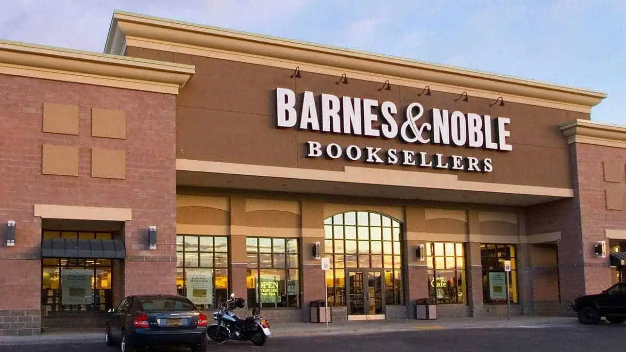 Barnes and noble bookstore Ventura CA