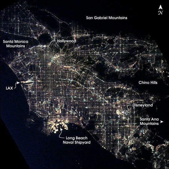 Transportation service TAXIS IN LOS ANGELES CA BY ROSIE TAXI CAB