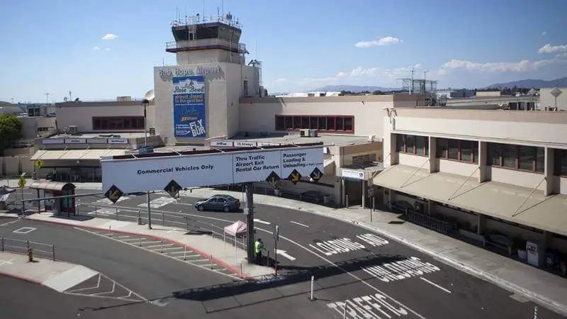 Transportation service Rosie taxi cab provides airport transportation to and from Burbank Airport BOB
