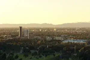 Rosie taxi cab provides airport transportation to and from Burbank CA