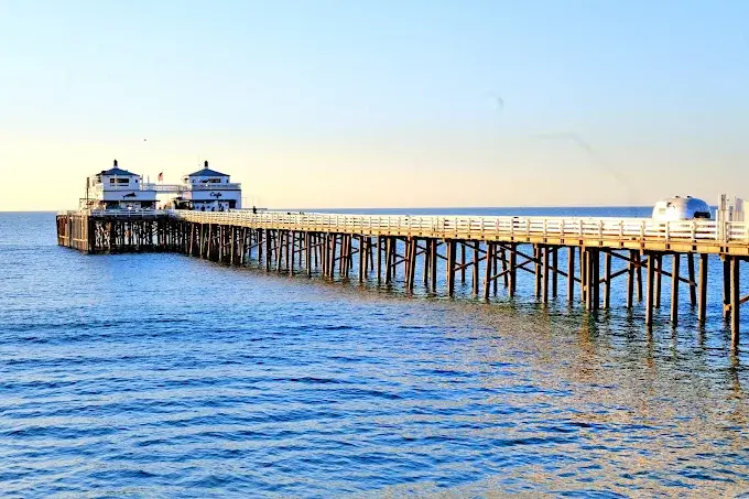 With its landmark white towers, rough-hewn planks, and timeless seaside charm, the Malibu Pier offers an iconic setting for fresh local dining, boutique shopping, unforgettable events, and ocean adventures for visitors all ages.