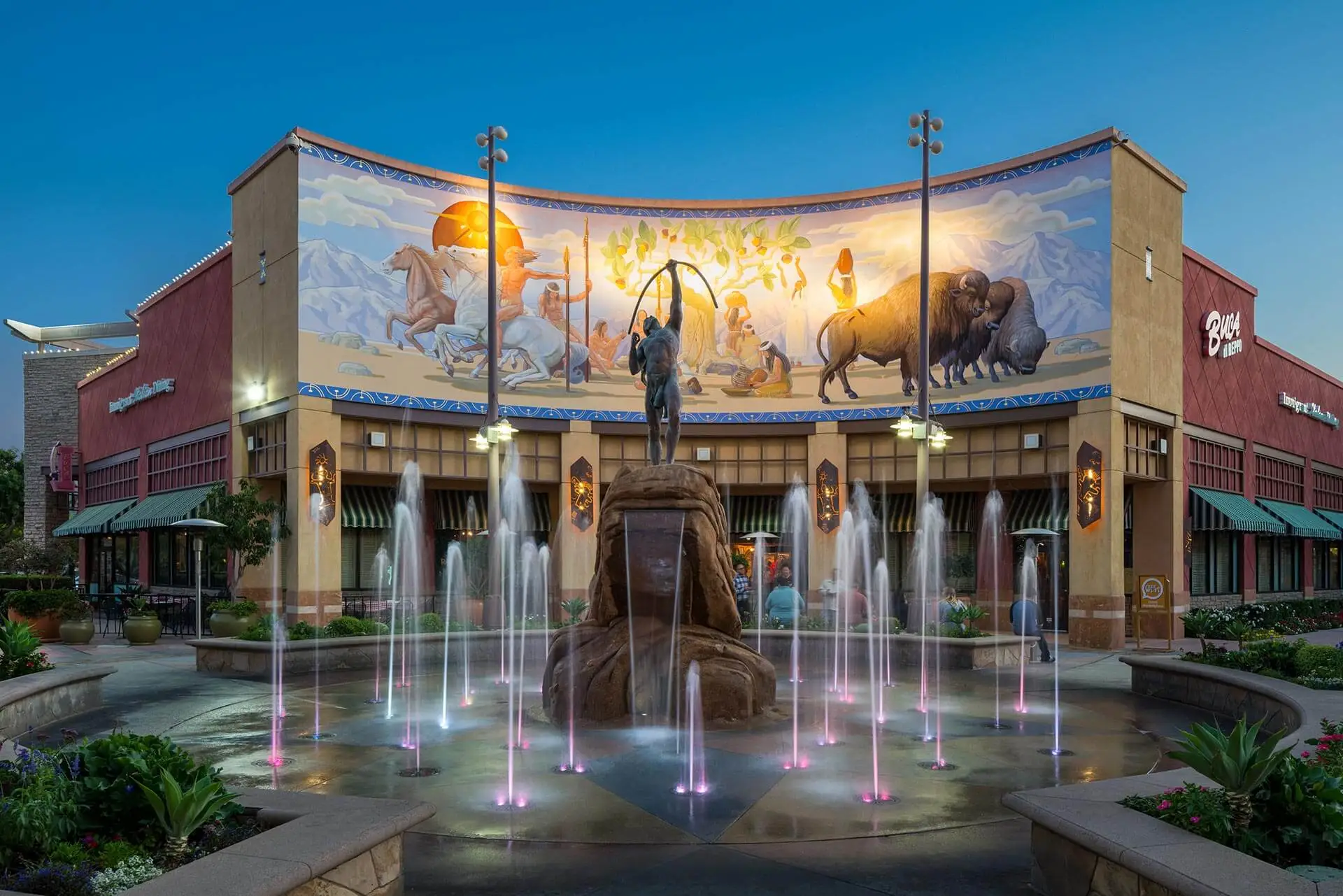 Janss Marketplace in Thousand Oaks