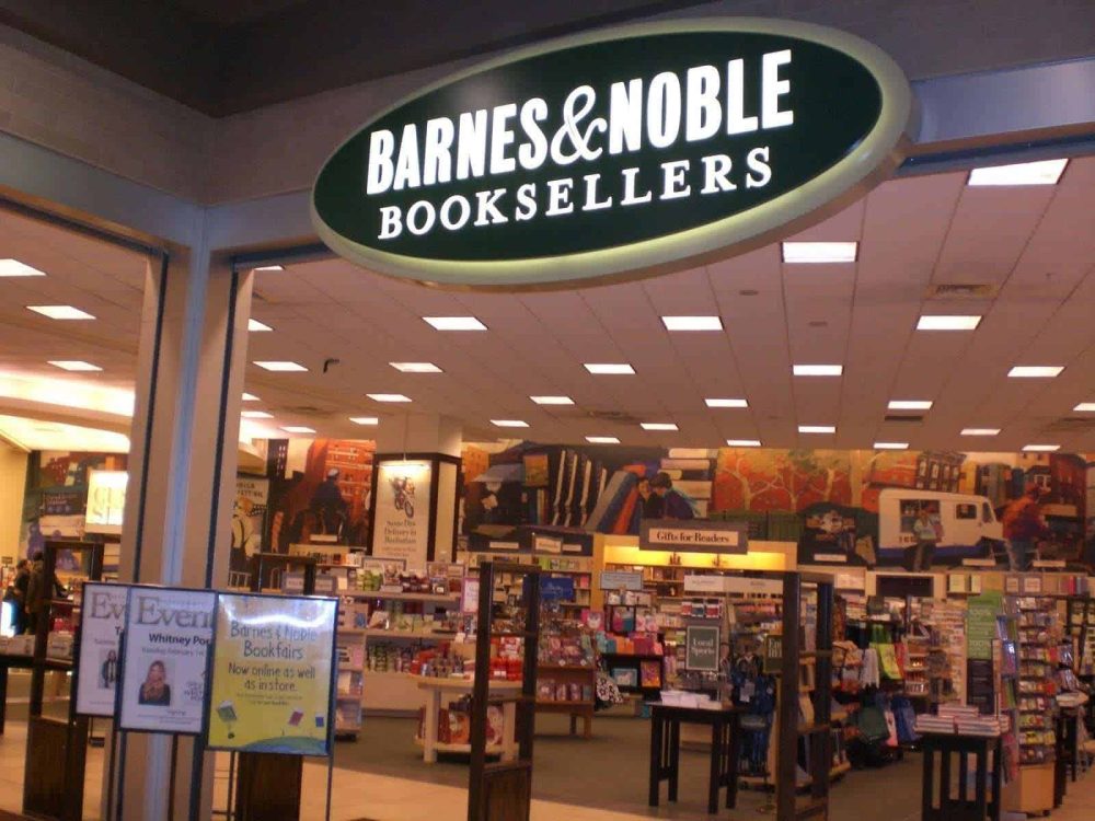 barnes and noble bookstore